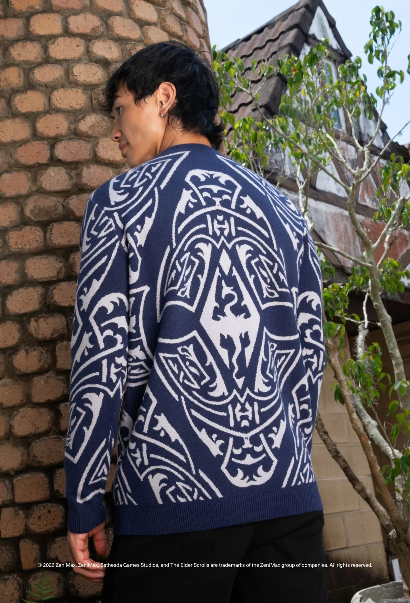 Skyrim Imperial Oversized Knit Sweater - Image 3