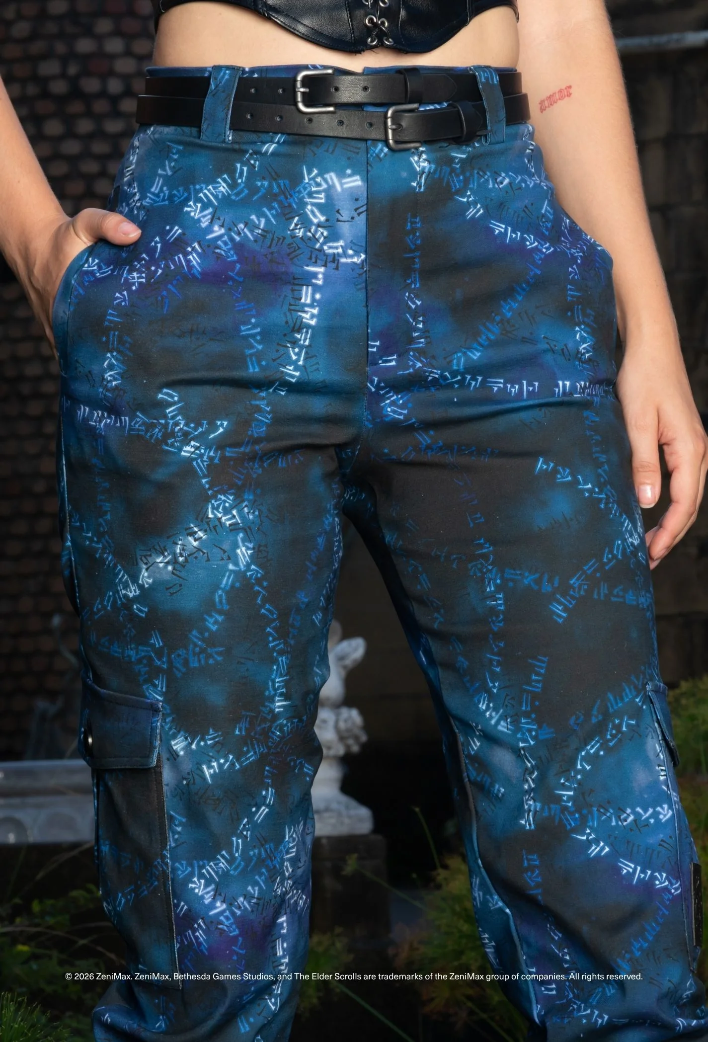 Thu'um Master Cargo Pants - Image 8