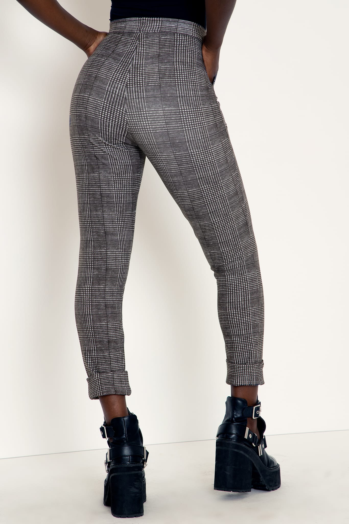 Tweed Mono Cuffed Pants - Image 3