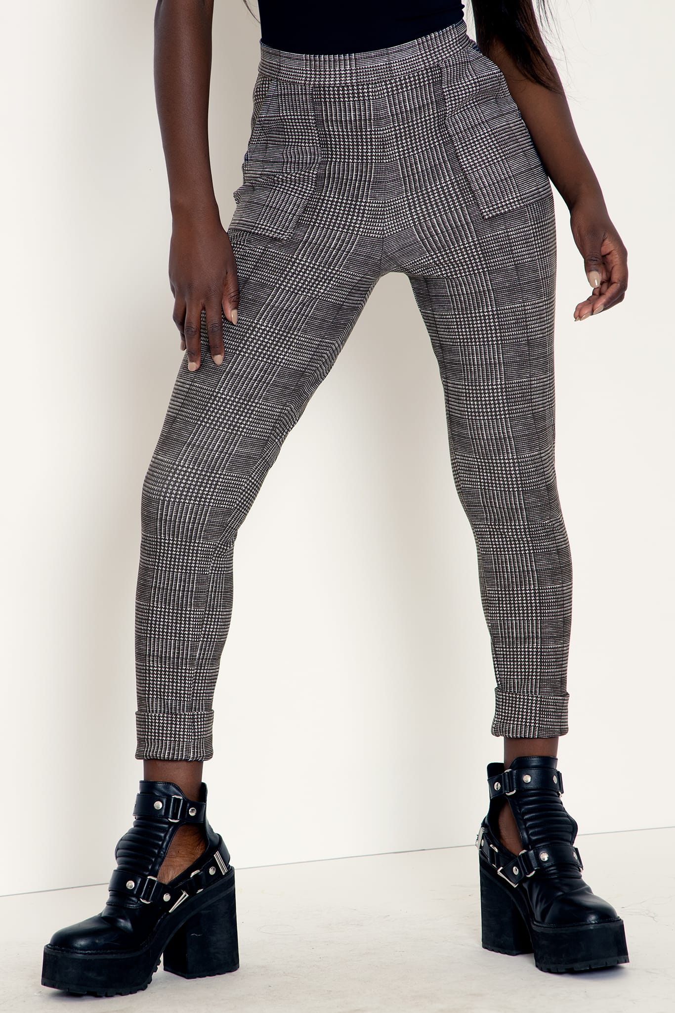 Tweed Mono Cuffed Pants - Image 6